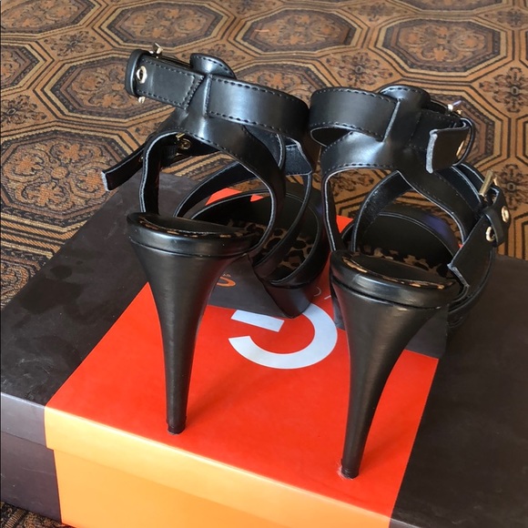 Leather Heels - Picture 3 of 8